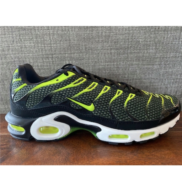 Men's Nike Air Max Plus (size 9) NWOB - Picture 3 of 8